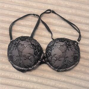 Victorias Secret Bombshell Miraculous Very Sexy Push-up Bra 32C